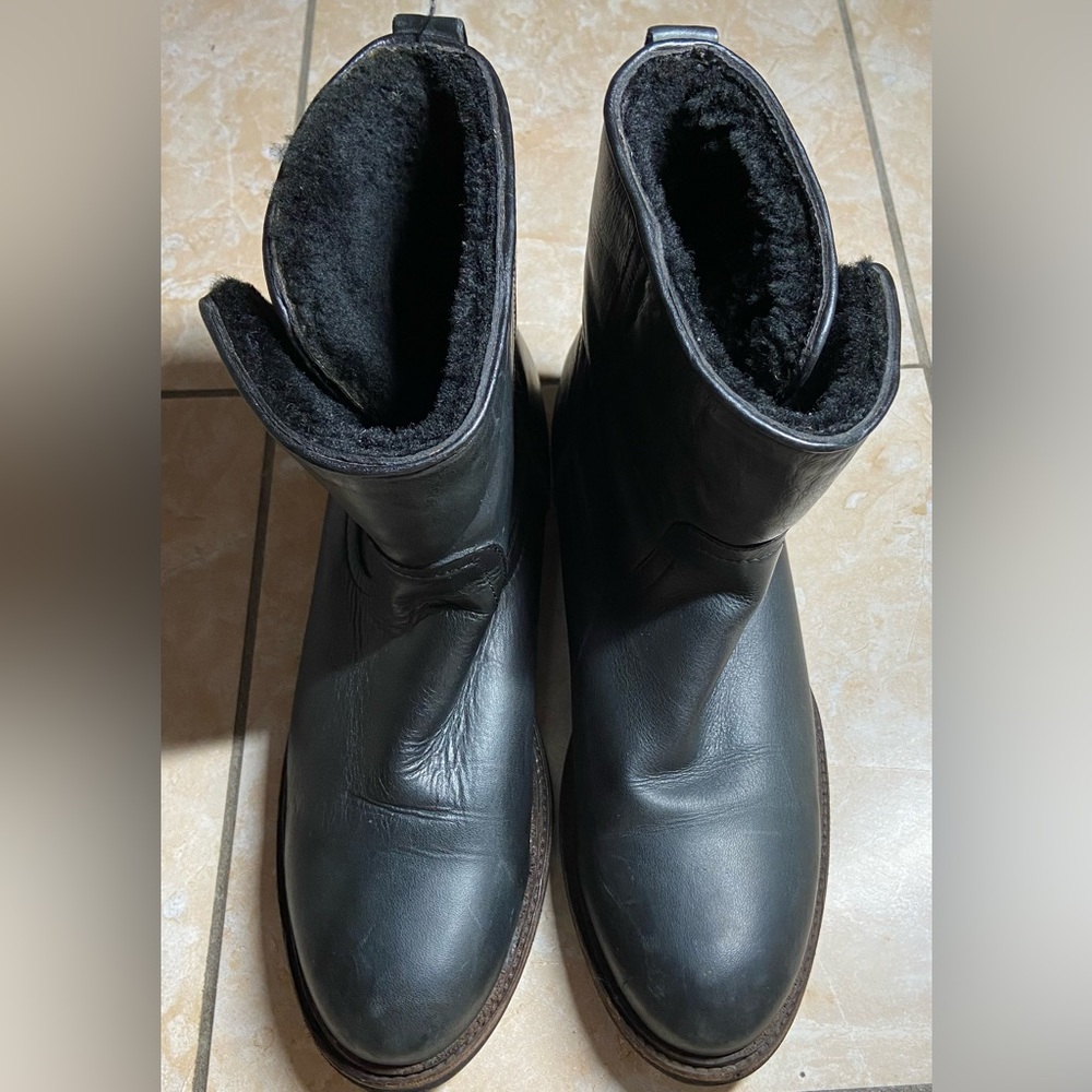 Frye Women's Mara Button Short Leather Shearling Lined Black Boots Sz 9B